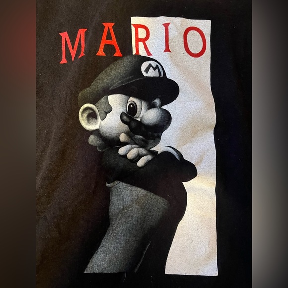 Menacing Mario tee
Such a slay
Size medium - Picture 3 of 4